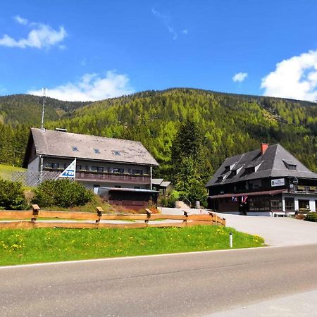 Gasthof Draxlerhaus Hohentauern Exterior photo