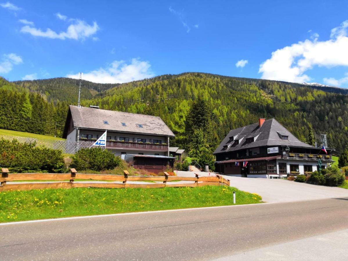 Gasthof Draxlerhaus Hohentauern Exterior photo